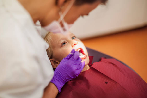 Best Pediatric Emergency Dentist in English, IN